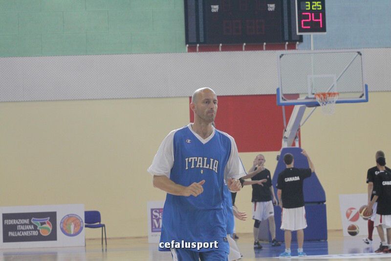 110918 basket 156_tn.jpg